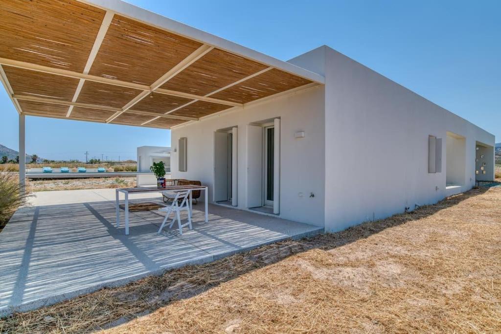 Villa Lampsi - Spacious & Modern Isterni  Экстерьер фото