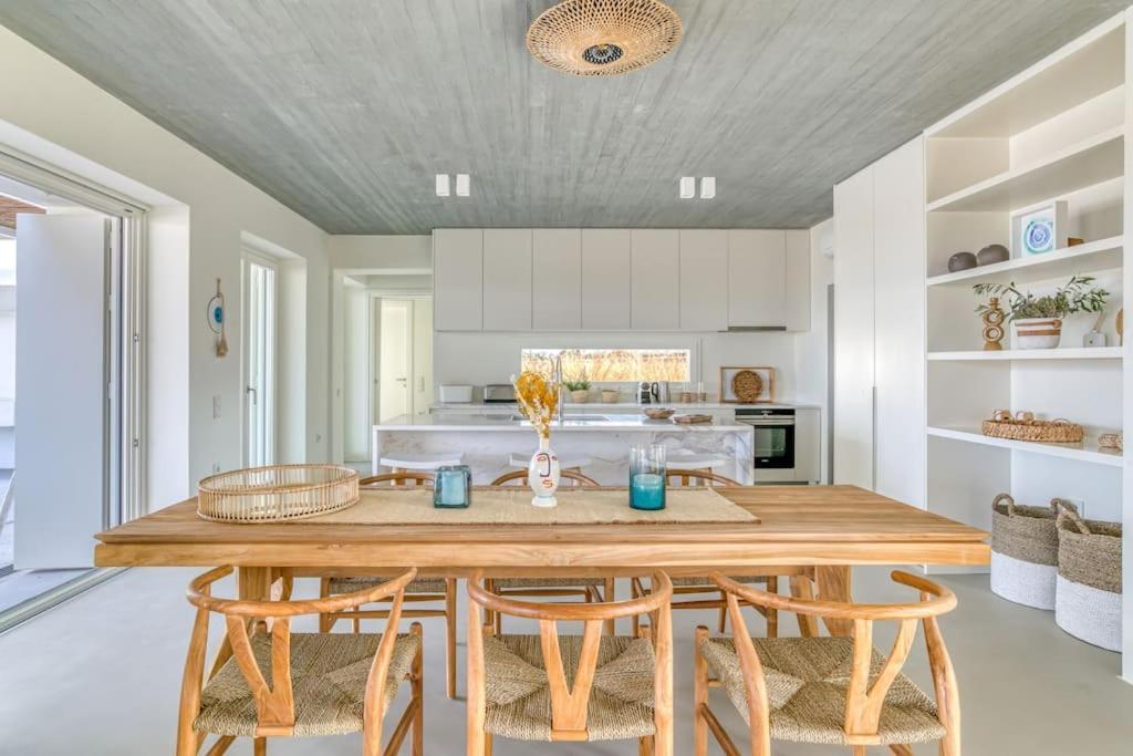 Villa Lampsi - Spacious & Modern Isterni  Экстерьер фото