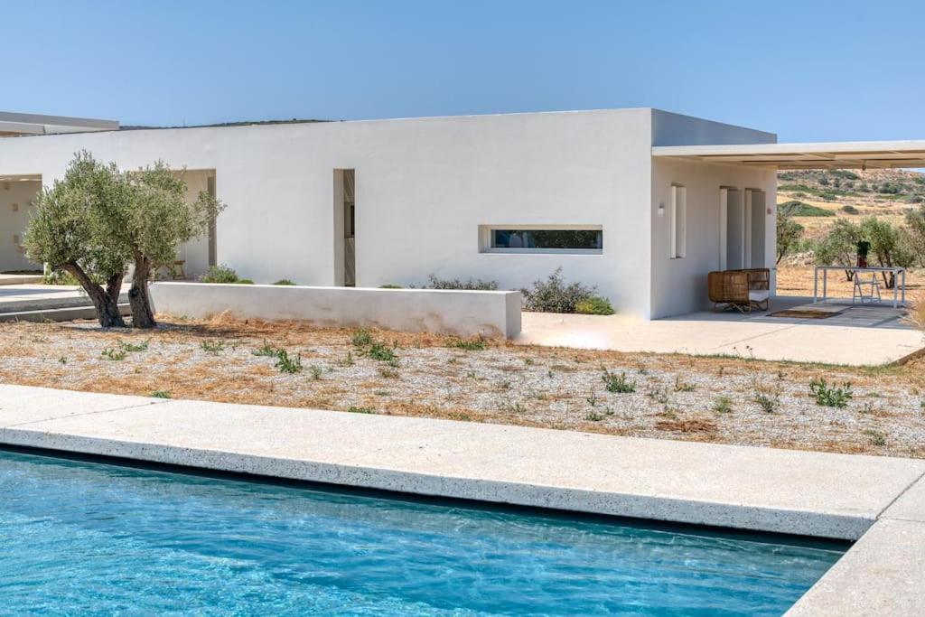 Villa Lampsi - Spacious & Modern Isterni  Экстерьер фото
